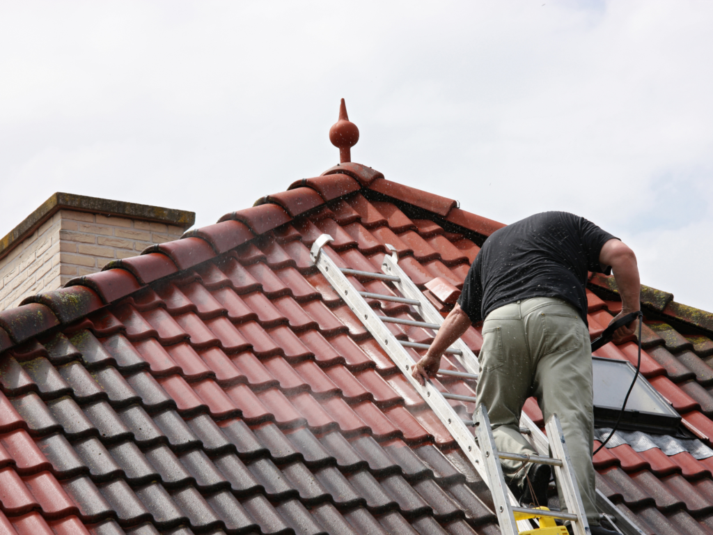 2climbing roof